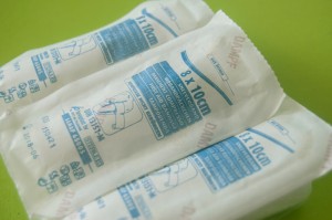Elastic bandage With Sterile Swab TNT 8x10 cm