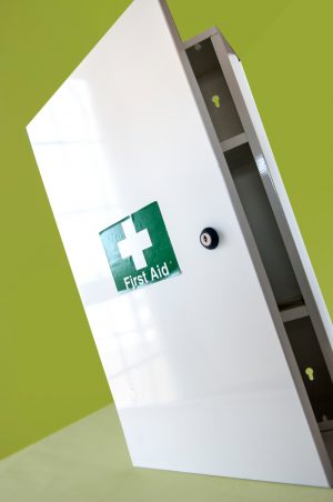 Cabinet - Med (White)